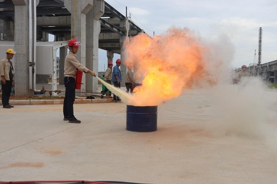 海利集團,長沙殺蟲劑,長沙光氣衍生物,長沙氨基酸保護劑,長沙鋰離子電池材料 海利集團,長沙殺蟲劑,長沙光氣衍生物,長沙氨基酸保護劑,長沙鋰離子電池材料